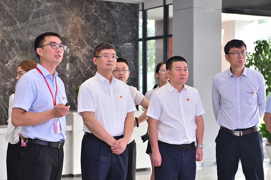 以党建引领BJL平台集团生长丨长沙市委组织部调研BJL平台集团新质料